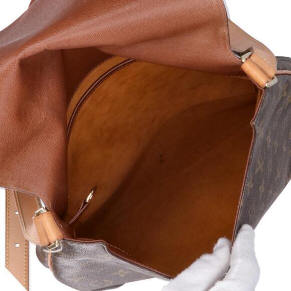 Louis Vuitton Musette Monogram - Picture 5 of 8